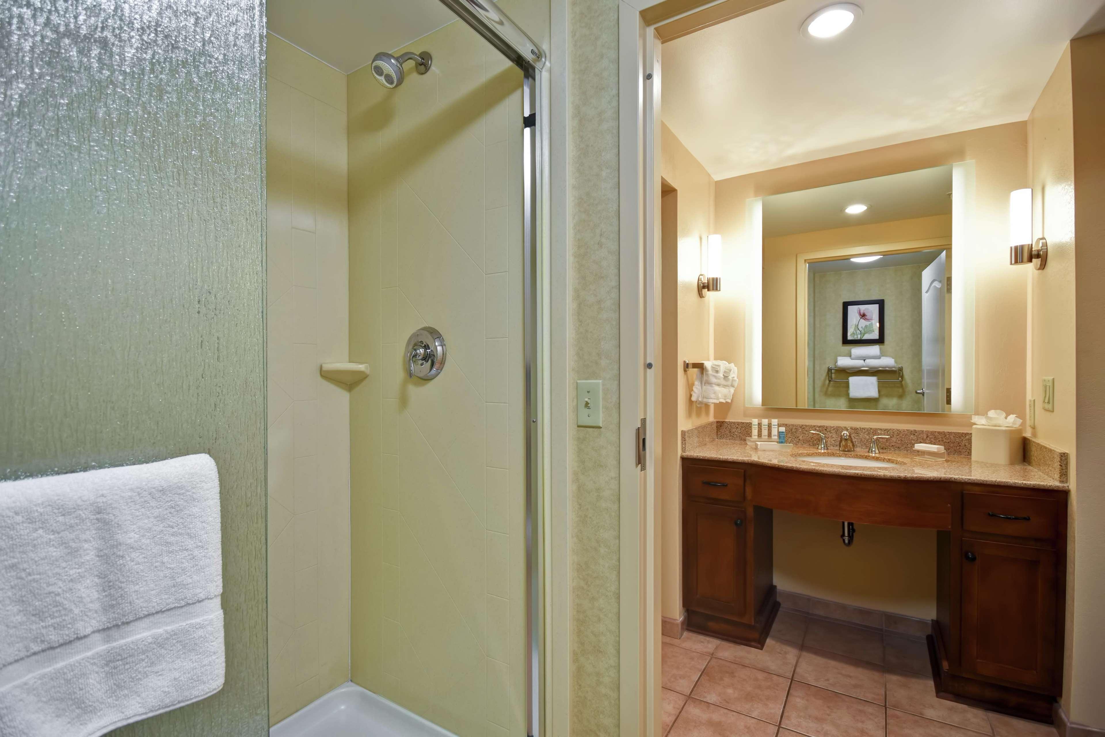 Homewood Suites By Hilton Lancaster Exterior photo