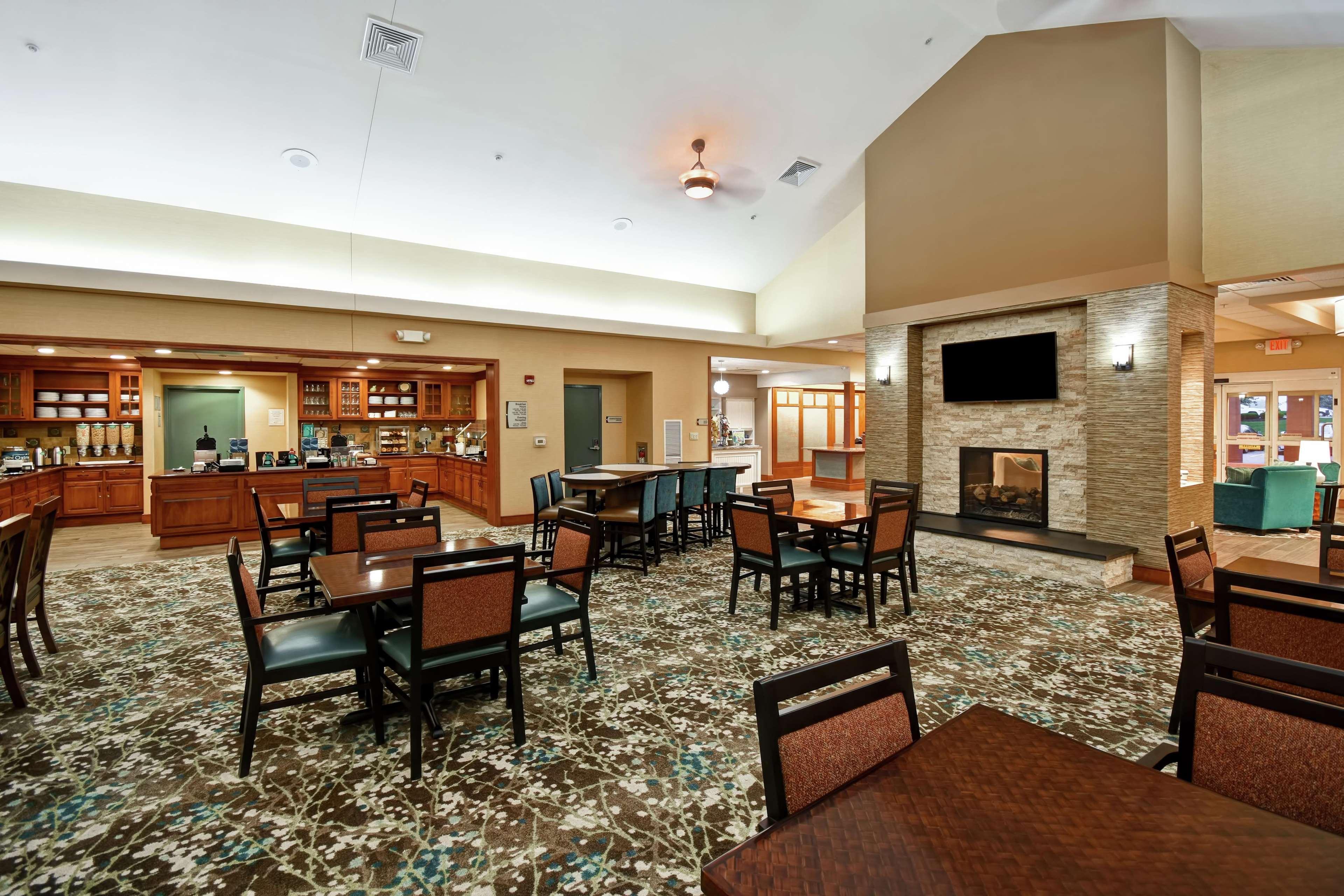 Homewood Suites By Hilton Lancaster Exterior photo