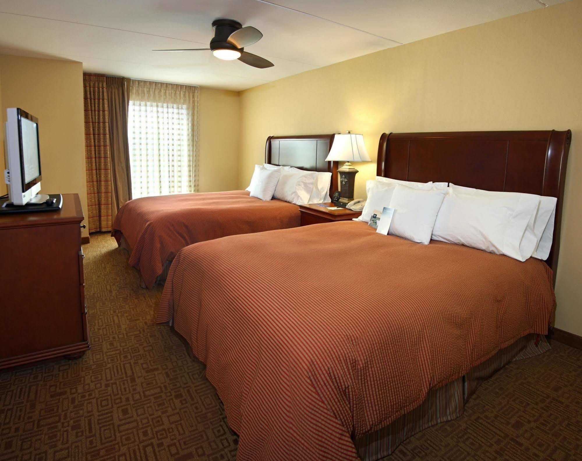 Homewood Suites By Hilton Lancaster Exterior photo