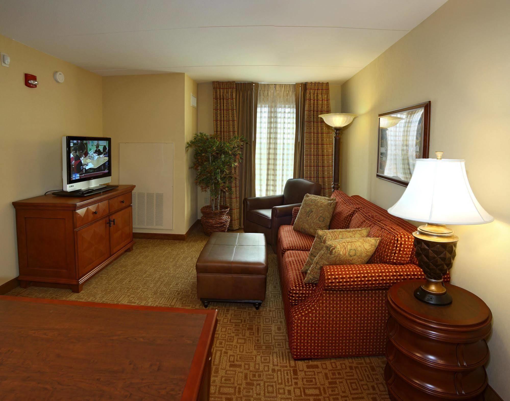Homewood Suites By Hilton Lancaster Exterior photo